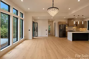 407 Melnick Terrace, Asheville, NC 28803 - Photo 6