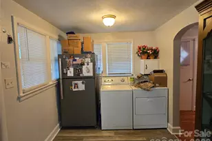 1326 26th St SW, Hickory, NC 28602 - Photo 16