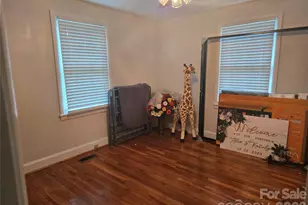 1326 26th St SW, Hickory, NC 28602 - Photo 24