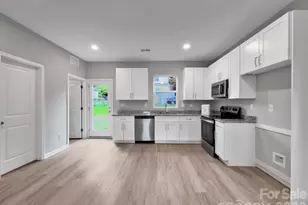 1510 Beechwood Dr, Gastonia, NC 28052 - Photo 8