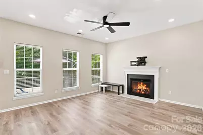 11841 Royal Castle Court, Charlotte, NC 28277 - Photo 10