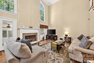 3517 Wylie Meadow Ln, Charlotte, NC 28269 - Photo 12