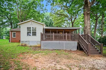 704 1st Avenue Place NE, Conover, NC 28613 - Photo 22