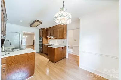 7426 Newmans Lane, Charlotte, NC 28270 - Photo 12
