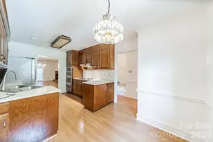 7426 Newmans Ln, Charlotte, NC 28270 - Photo 12