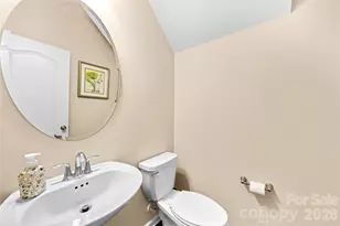 13522 Hyperion Hills Ln, Charlotte, NC 28278 - Photo 20