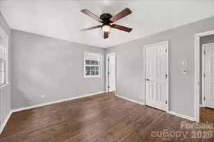 3220 Selwyn Farms Ln, Charlotte, NC 28209 - Photo 14