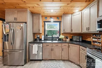 4500 Windy Hill Lane, Morganton, NC 28655 - Photo 8