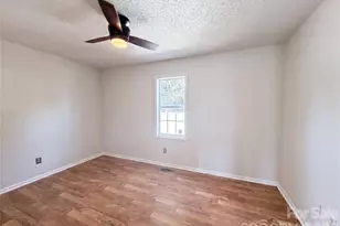121 Driftwood Dr, Mooresville, NC 28117 - Photo 10
