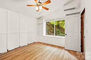 48 Gold Finch Ln, Maggie Valley, NC 28751 - Photo 16