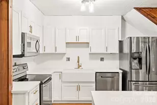 48 Gold Finch Ln, Maggie Valley, NC 28751 - Photo 8