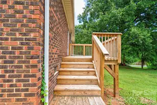 100 Sherwood Dr, Shelby, NC 28150 - Photo 26
