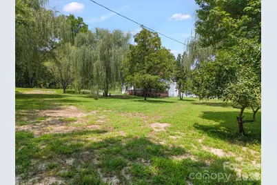 636 N Trade Street, Tryon, NC 28782 - Photo 38