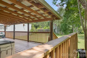 636 N Trade St, Tryon, NC 28782 - Photo 36
