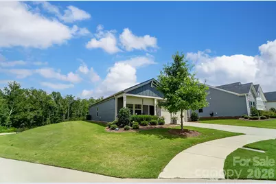 5609 Lavaux Court, Charlotte, NC 28214 - Photo 6