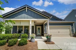 5609 Lavaux Ct, Charlotte, NC 28214 - Photo 2