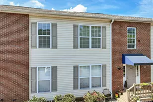 237 Camelot Dr, Waynesville, NC 28786 - Photo 1