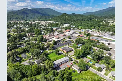 237 Camelot Drive #B, Waynesville, NC 28786 - Photo 20