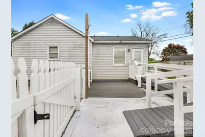 646 Marsh Road, Charlotte, NC 28209 - Photo 22