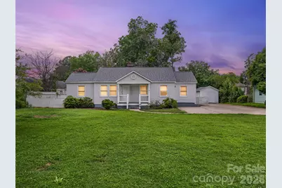 646 Marsh Road, Charlotte, NC 28209 - Photo 2
