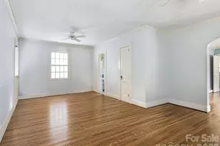 646 Marsh Rd, Charlotte, NC 28209 - Photo 6