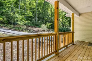 180 Ridgeview Dr, Hendersonville, NC 28792 - Photo 36