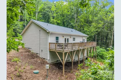 180 Ridgeview Drive, Hendersonville, NC 28792 - Photo 8
