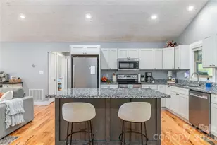 68 Clear Vw Dr, Mars Hill, NC 28754 - Photo 14