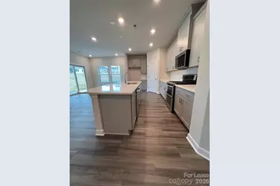 9850 Festival Way, Charlotte, NC 28215 - Photo 20