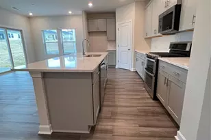 9850 Festival Wy, Charlotte, NC 28215 - Photo 20