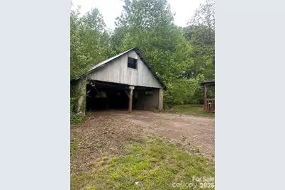 2870 Rutherford College Road, Connelly Springs, NC 28612 - Photo 4