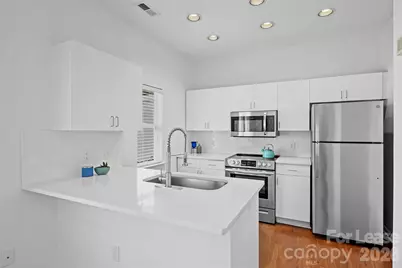 2252 Vision Drive, Charlotte, NC 28203 - Photo 10