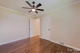 23 Elm St, Canton, NC 28716 - Photo 28