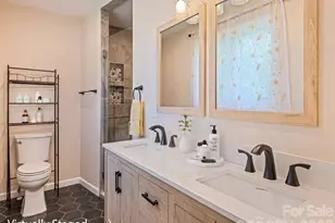 23 Elm St, Canton, NC 28716 - Photo 22
