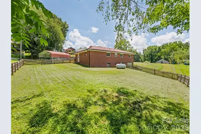 23 Elm Street, Canton, NC 28716 - Photo 6