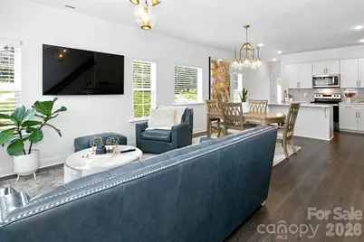 26 Walnut Springs Drive, Asheville, NC 28804 - Photo 4