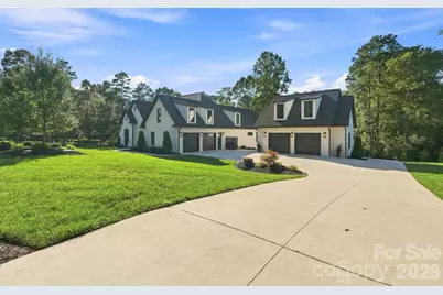 4761 Glen Hollow Lane NE, Hickory, NC 28601 - Photo 4