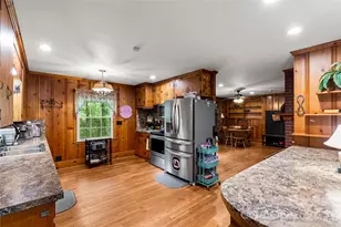 938 Forest Dr, Lancaster, SC 29720 - Photo 10