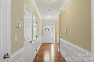 10817 Bere Island Dr, Charlotte, NC 28278 - Photo 6