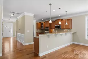 10817 Bere Island Dr, Charlotte, NC 28278 - Photo 12