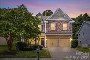 10817 Bere Island Dr, Charlotte, NC 28278 - Photo 2