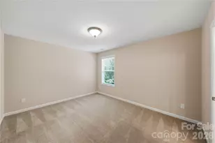 10817 Bere Island Dr, Charlotte, NC 28278 - Photo 28