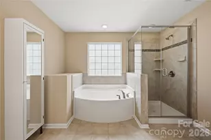 10817 Bere Island Dr, Charlotte, NC 28278 - Photo 36