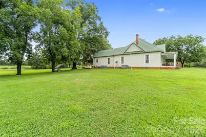 2416 Nc 109 Highway S, Wadesboro, NC 28170 - Photo 8