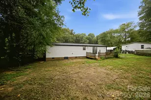 3250 Ole Country Ln, Claremont, NC 28610 - Photo 28