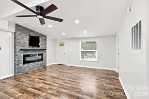 3250 Ole Country Ln, Claremont, NC 28610 - Photo 8