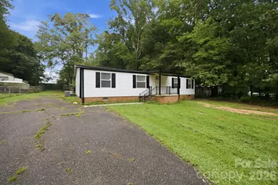 3250 Ole Country Lane, Claremont, NC 28610 - Photo 2