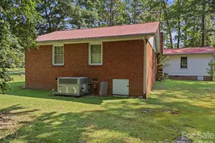276 Dixie Trail, Hamlet, NC 28345 - Photo 6