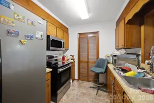 276 Dixie Trail, Hamlet, NC 28345 - Photo 8