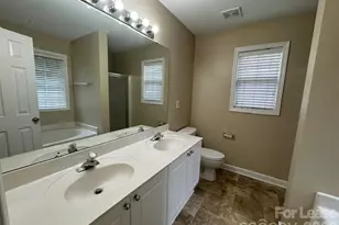 21404 Aftonshire Dr, Cornelius, NC 28031 - Photo 18
